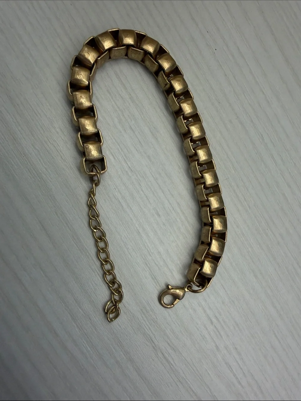 Women's Polished Gold Link Bracelet - Elegant Everyday Chain